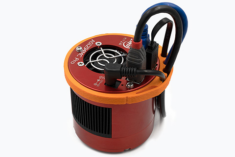 Cable routing through the organizer